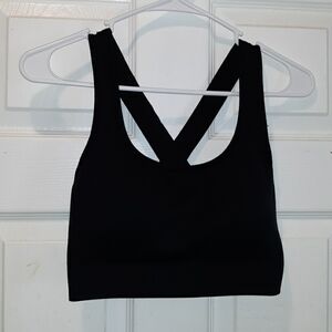 Athleta Scoop Ribbed Cross-Back Lightly Padded Bra